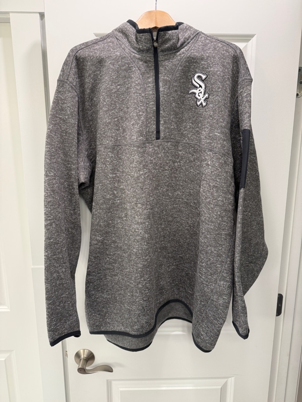 Antigua Gray Chicago White Sox Quarter-Zip Pullover